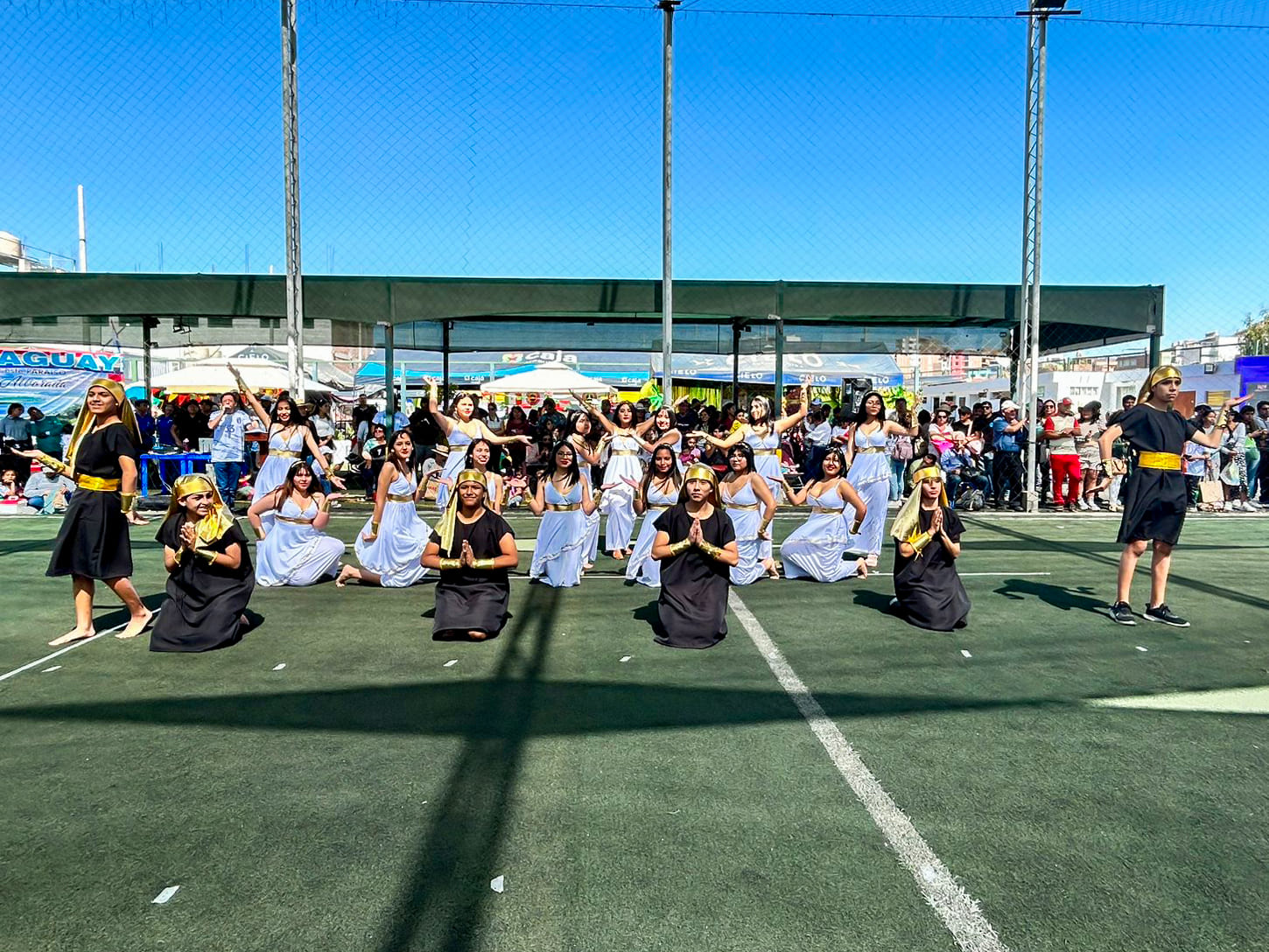 PRESENTARON DANZAS.
